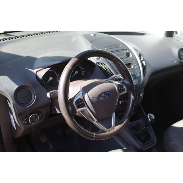 2021 Ford Transit Courier-42936859