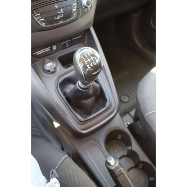 2021 Ford Transit Courier-42936867