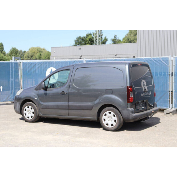 2013 Peugeot PARTNER-42936935