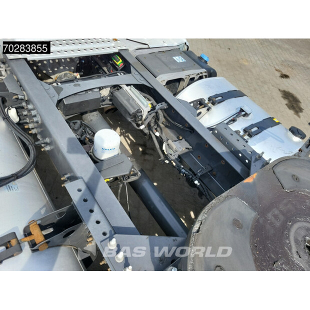 2022 فولفو FH500-42937118