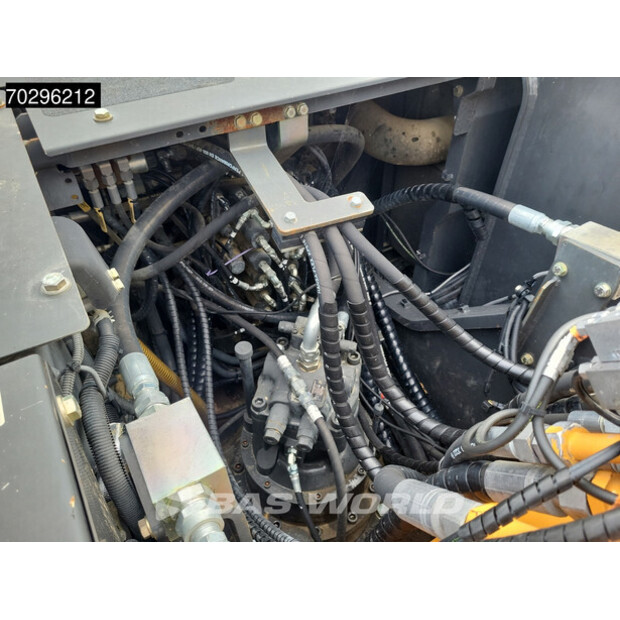 2019 كاس CX290D-42937541