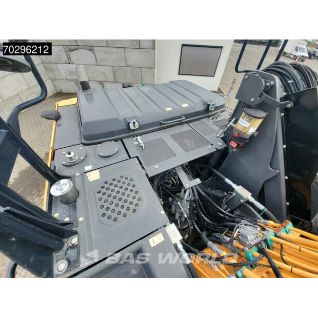 2019 كاس CX290D-42937548