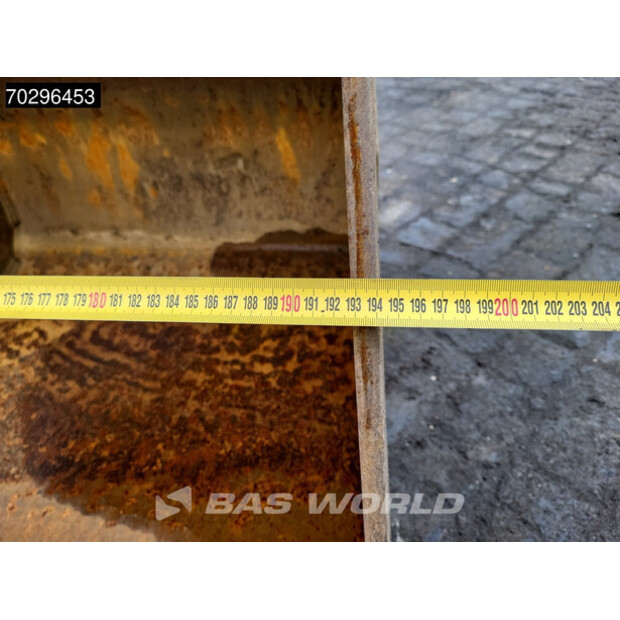 2016 Caterpillar M320F-42937592