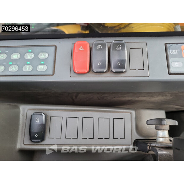2016 Caterpillar M320F-42937628