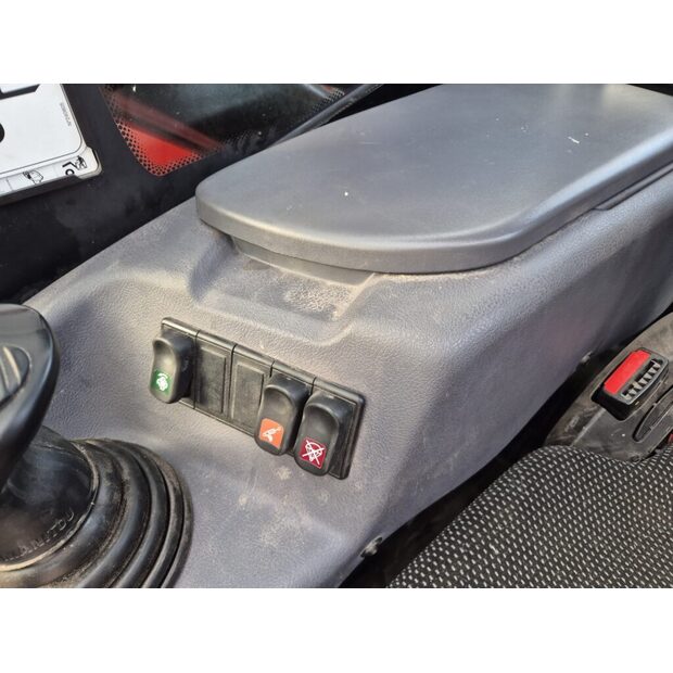 2023 Manitou MLT625-75-42941856