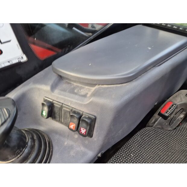 2023 Manitou MLT625-75-42941857