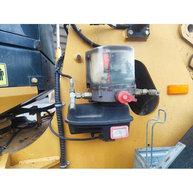 2007 كاتربيلر 930G-42944395