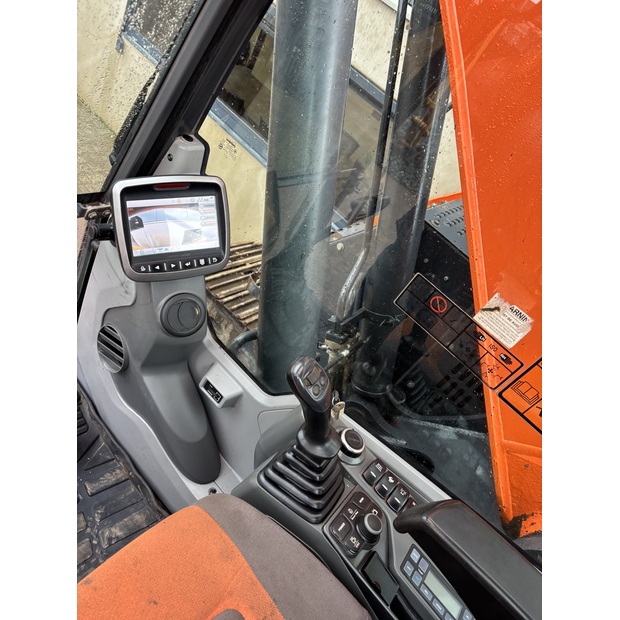 2020 دووسان DX235LCR-5-42944691