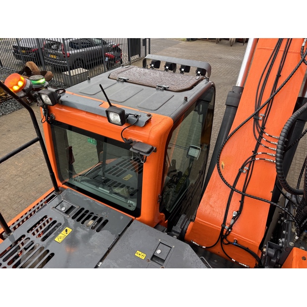 2020 دووسان DX235LCR-5-42944732