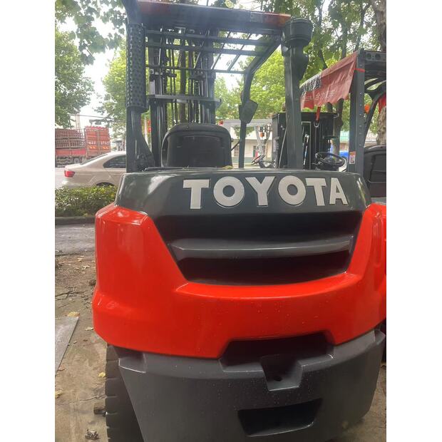 2024 Toyota 8FD50-42954705