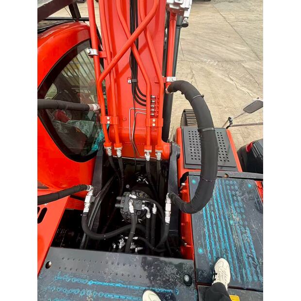 2024 Doosan DX340-42954737