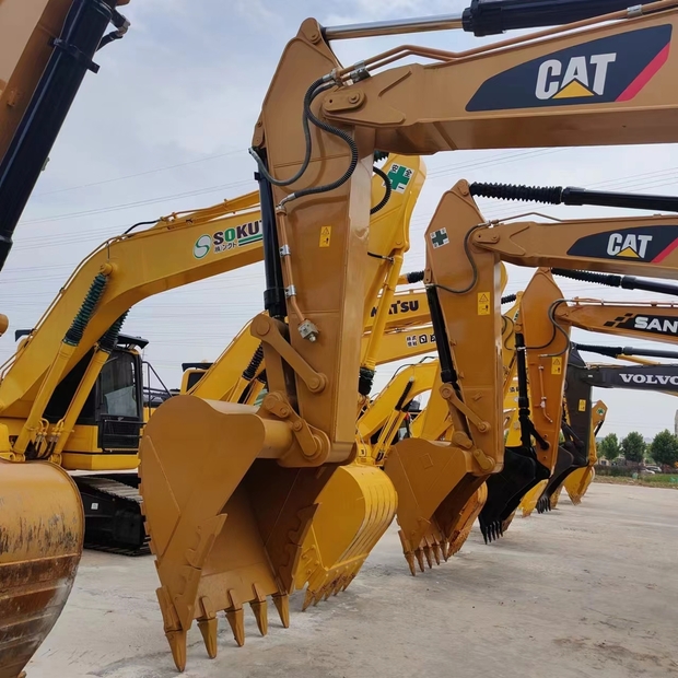 2023 Caterpillar 336D-42955561