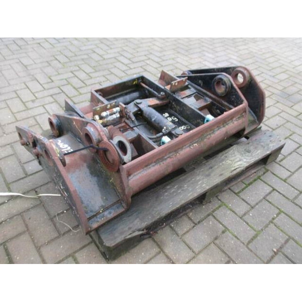 1999 فيراكتيرت IT28G-42956082