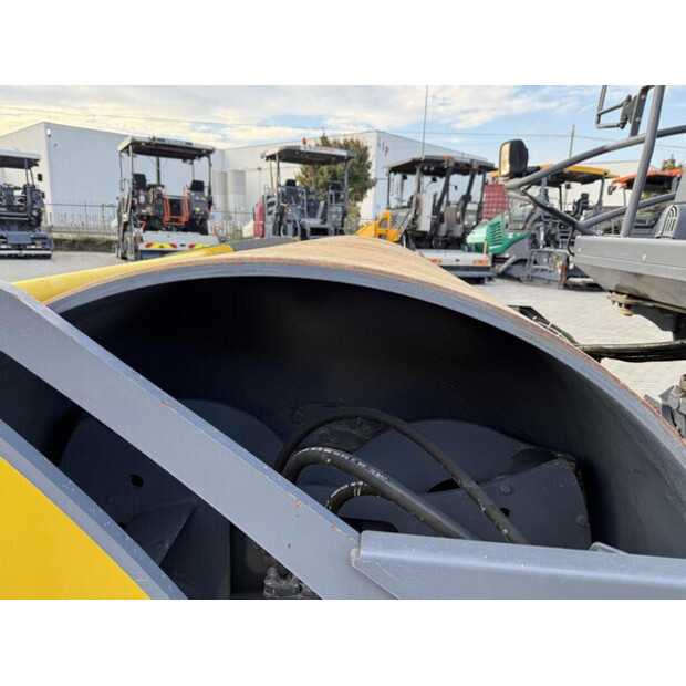 2020 واكر نيوسون RC 110-42956939