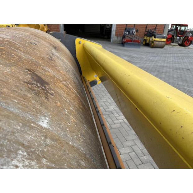 2020 واكر نيوسون RC 110-42957003