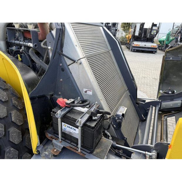 2020 واكر نيوسون RC 110-42957015