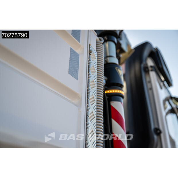 2023 Mercedes-Benz AROCS 3348-42957282