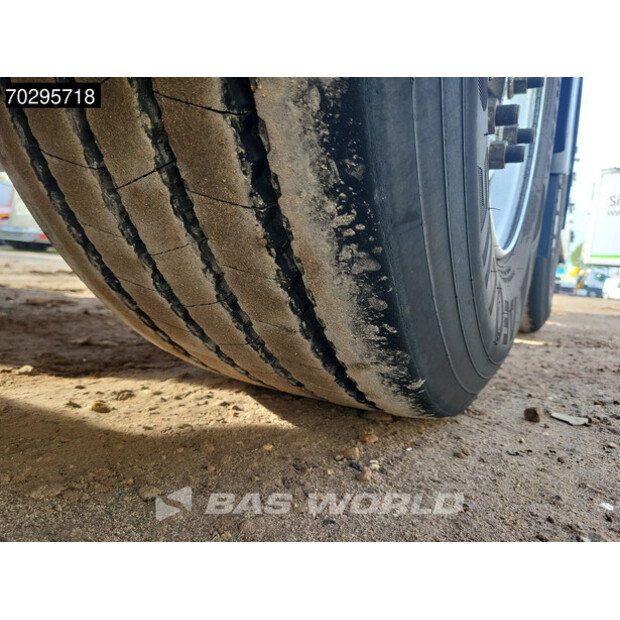 2021 كرون SD-42957565