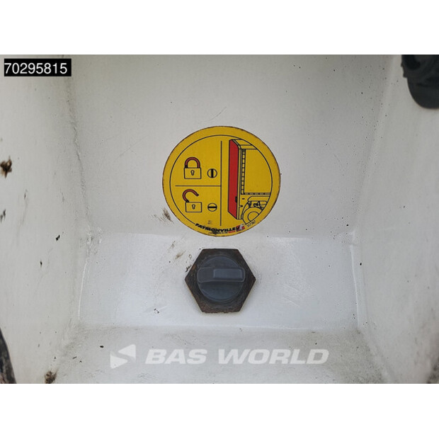 2015 فايمون فيل F-S43-1EBB-42957785