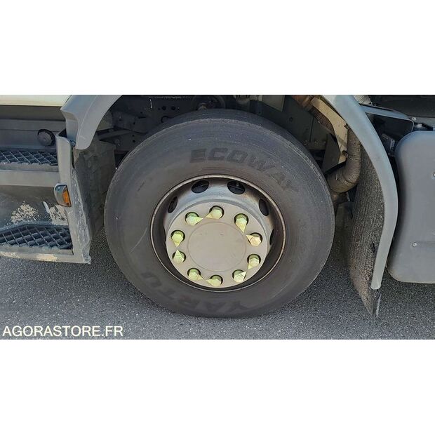 2010 Renault PREMIUM-42972416