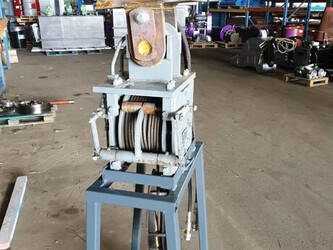 2016-fuchs-others-896358-42972554