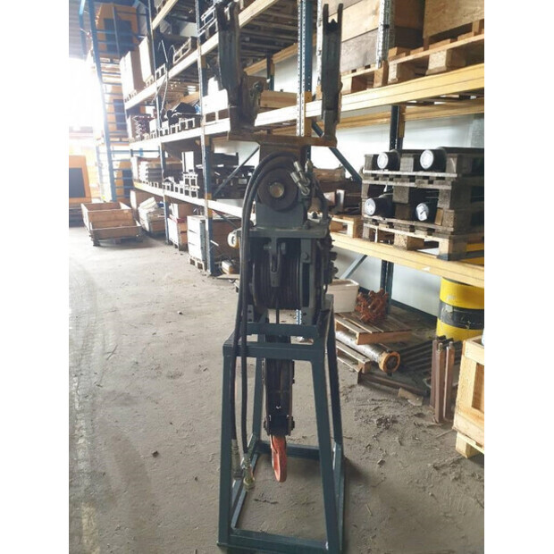 2016 FUCHS OTHERS-42972555