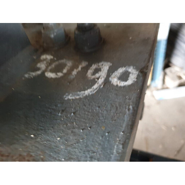 2016 FUCHS OTHERS-42972560