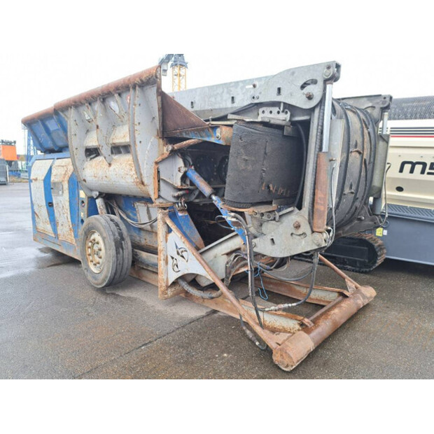 2013 ليندنر Urraco 75 D-42972941