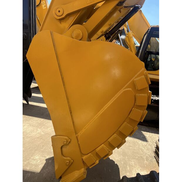 2022 Caterpillar 325DL-42973356