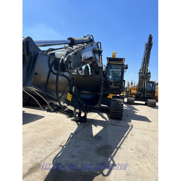 2023 Hyundai 330LC-9S-42973400