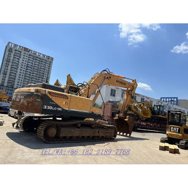 2018 Hyundai 330LC-9S-42973421