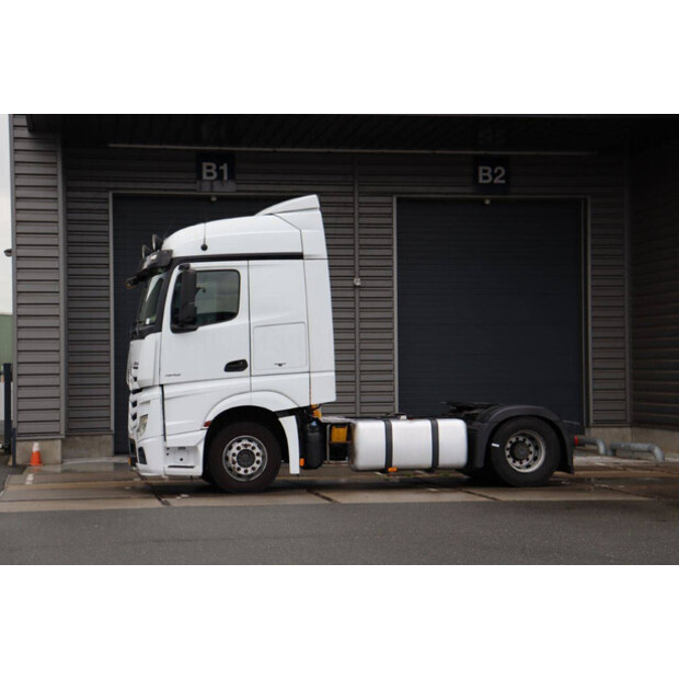 2014 مرسيدس بنز ACTROS-42973799