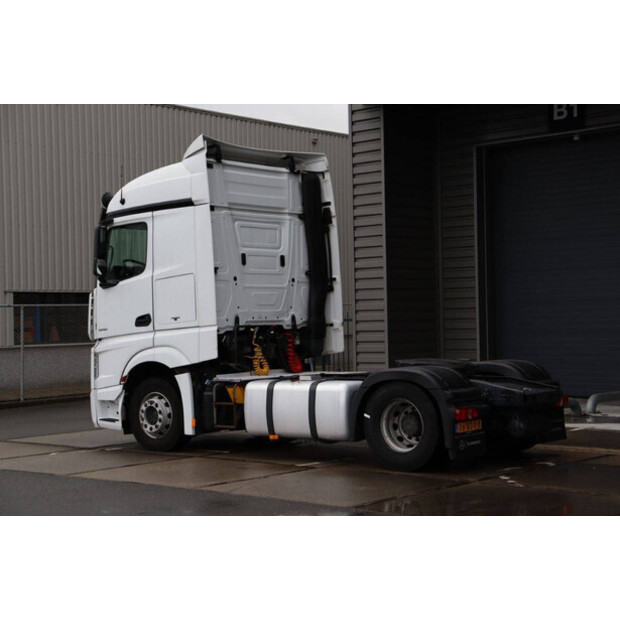 2014 مرسيدس بنز ACTROS-42973802