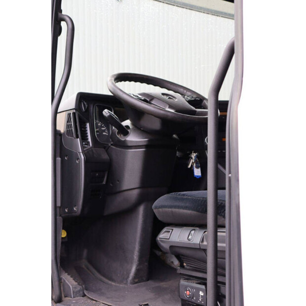 2014 مرسيدس بنز ACTROS-42973838