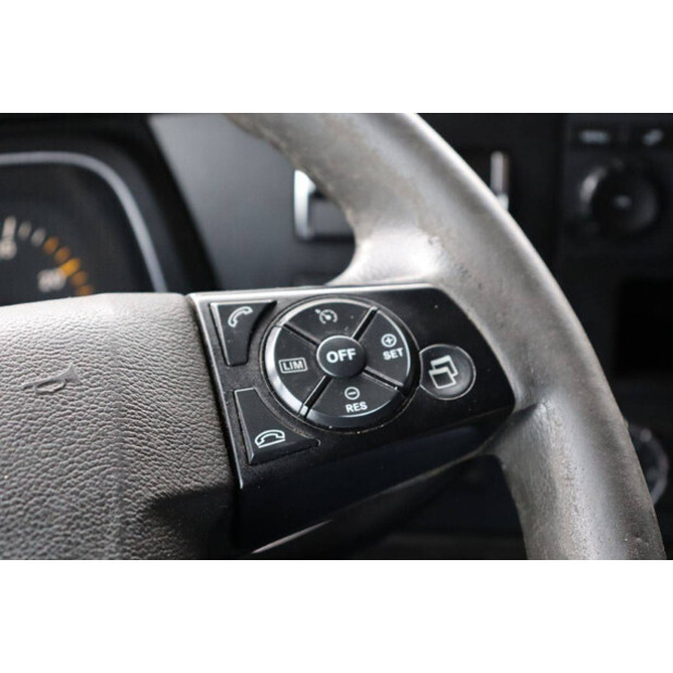 2014 مرسيدس بنز ACTROS-42973846