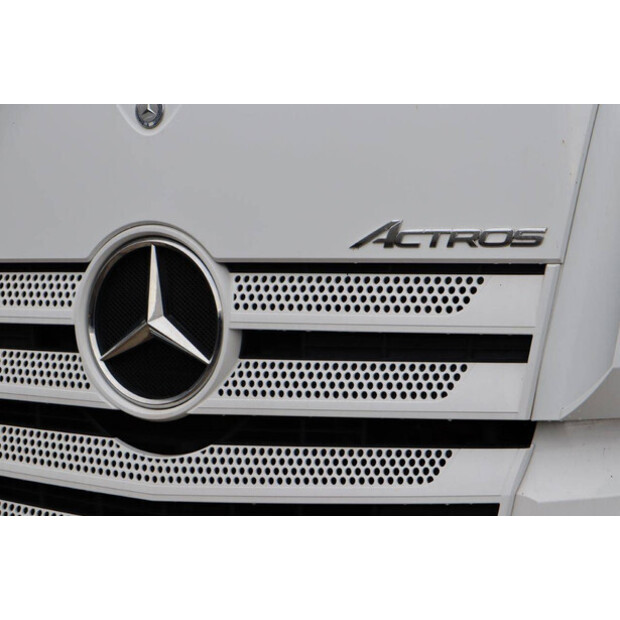 2018 مرسيدس بنز ACTROS-42974059