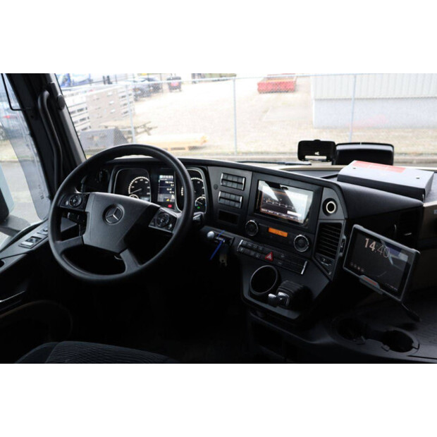 2018 مرسيدس بنز ACTROS-42974089