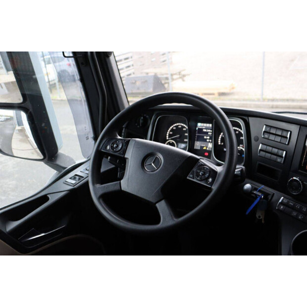 2018 مرسيدس بنز ACTROS-42974090