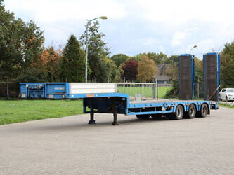 Image for Low Loader Semi Trailers 2002 Nooteboom OSD-48-03