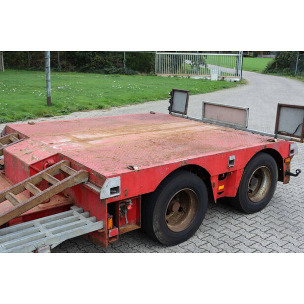 2003 بروشيس 2ABD-38-42974580