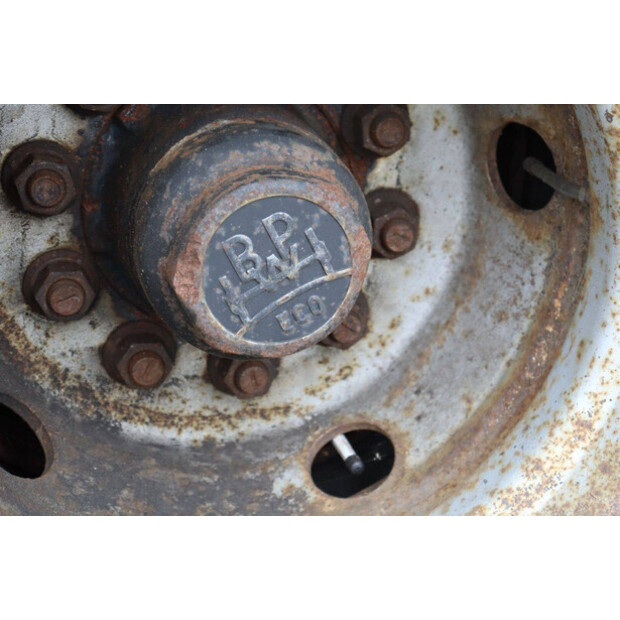2003 بروشيس 2ABD-38-42974583