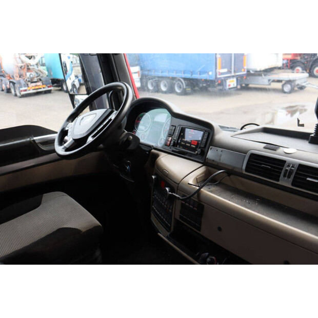 2017 مان TGX-42975048