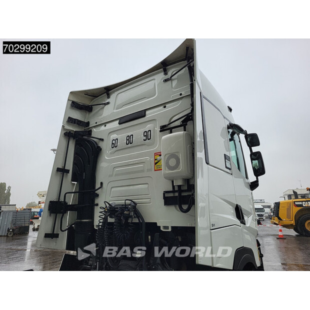2022 رينو T520-42975646