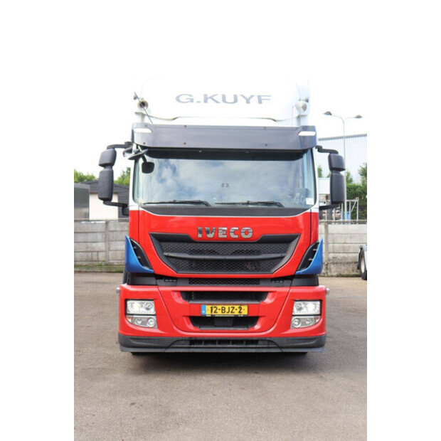 2017 Iveco AD190S/P-42975801