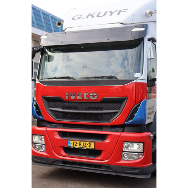2017 Iveco AD190S/P-42975803