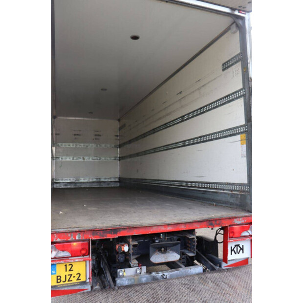 2017 Iveco AD190S/P-42975826