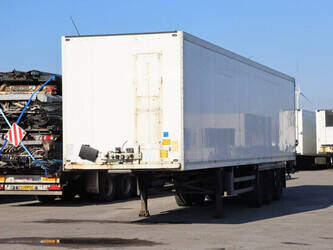 Image de Semi-remorques à caisse fermée Schmitz Cargobull SKO 24