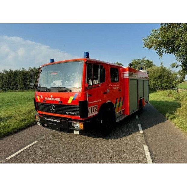 1994 مرسيدس بنز E817R-42977998