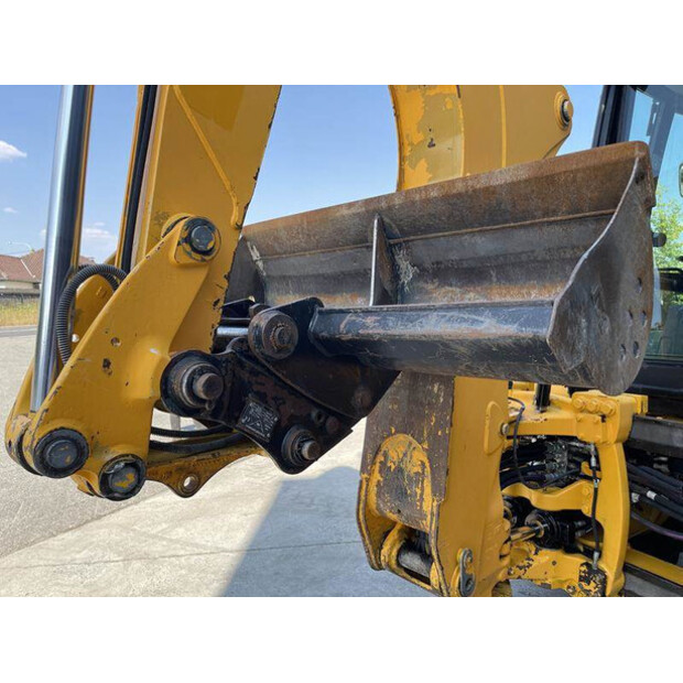 2013 Caterpillar 428F-42978794