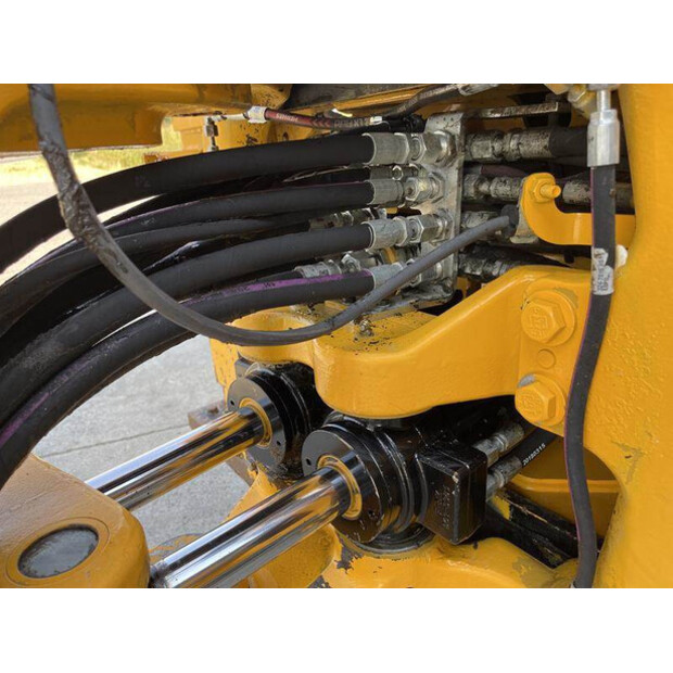 2013 Caterpillar 428F-42978798